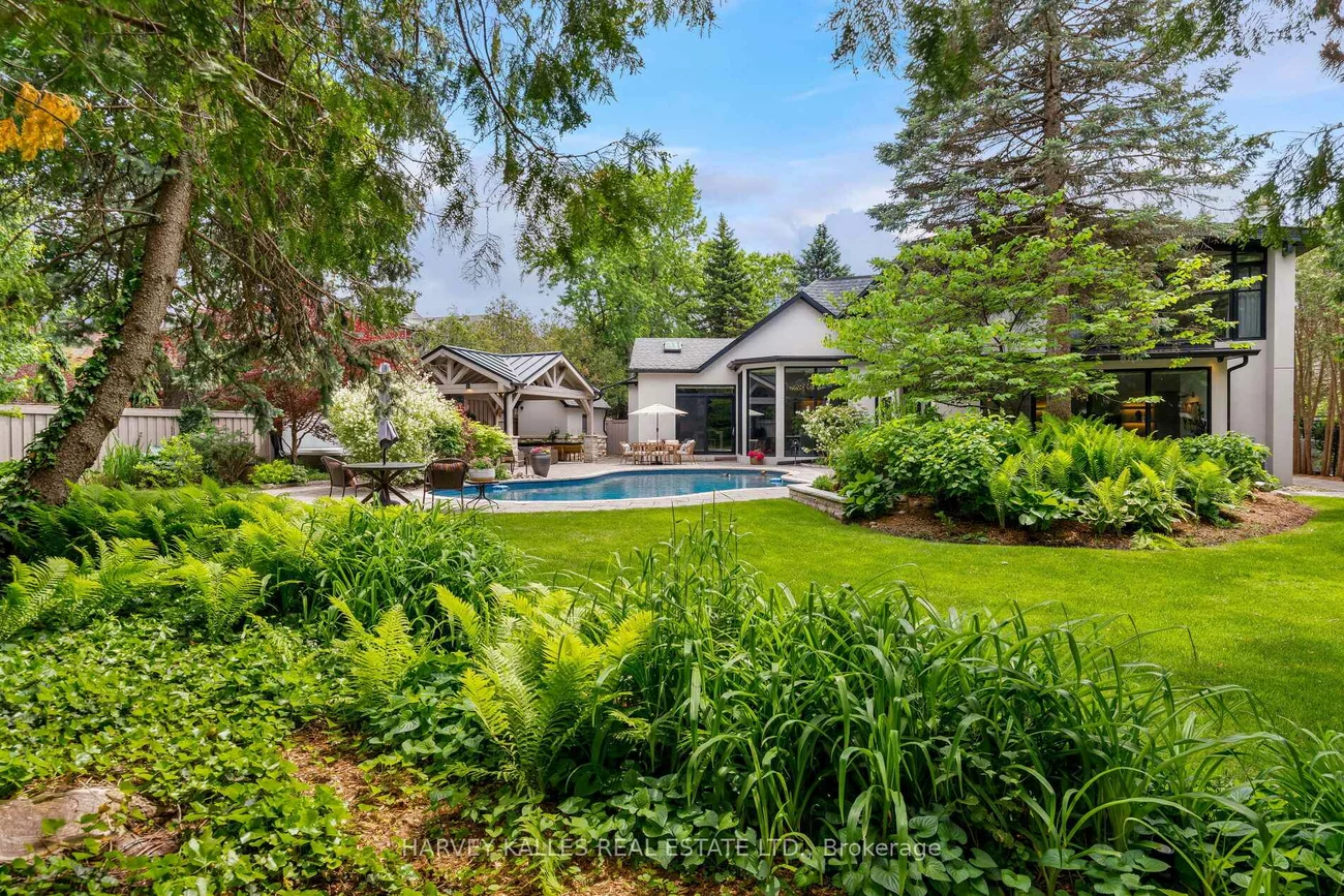 66, Thorncrest, Princess-Rosethorn, Toronto
