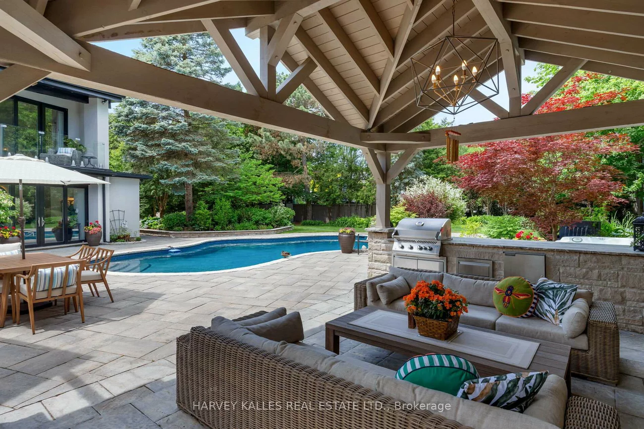 66, Thorncrest, Princess-Rosethorn, Toronto