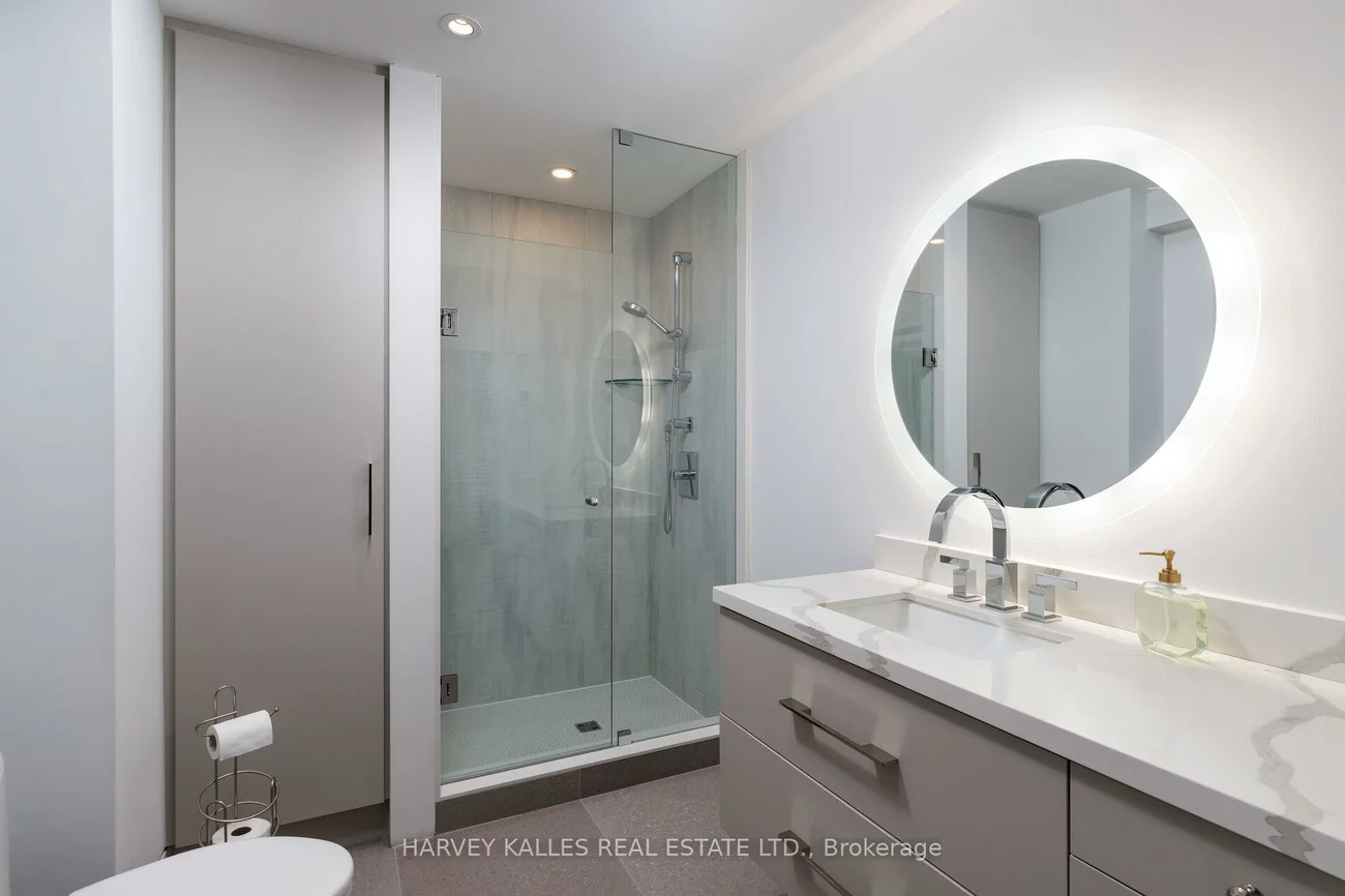 66, Thorncrest, Princess-Rosethorn, Toronto