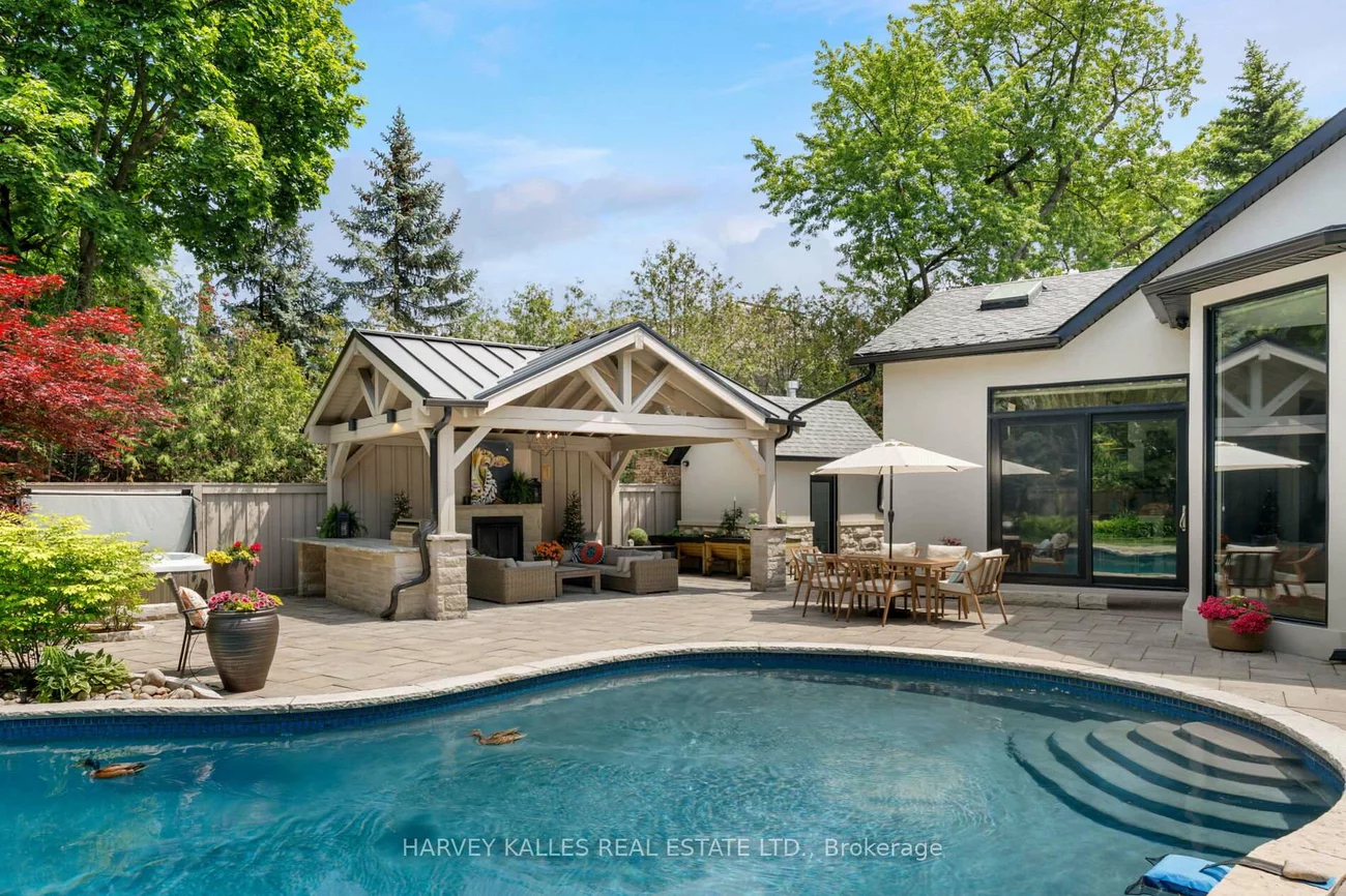 66, Thorncrest, Princess-Rosethorn, Toronto