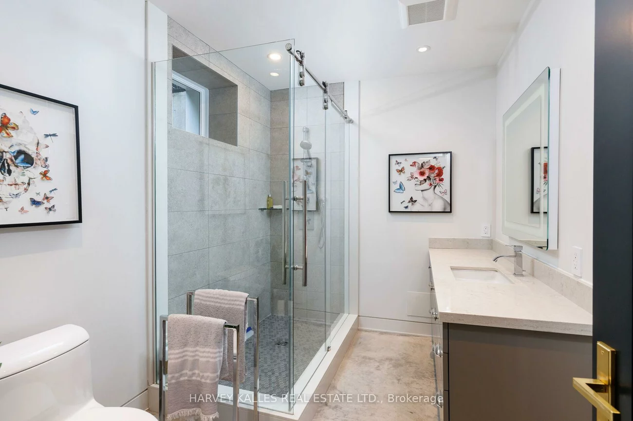 66, Thorncrest, Princess-Rosethorn, Toronto