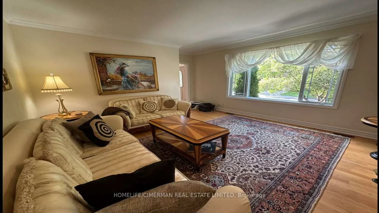 43, Riverlea, Humber Heights, Toronto
