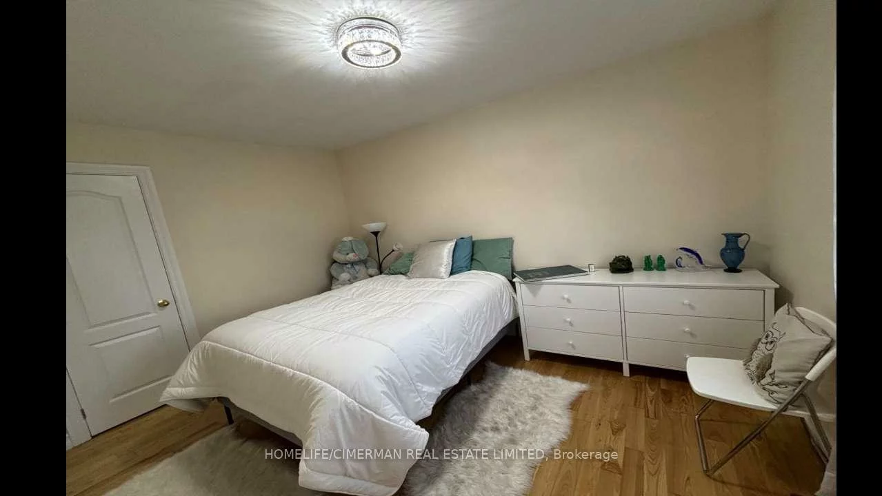 43, Riverlea, Humber Heights, Toronto