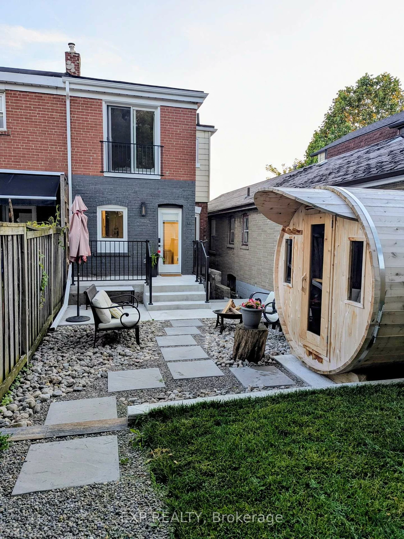 37, Gilbert, Corso Italia-Davenport, Toronto