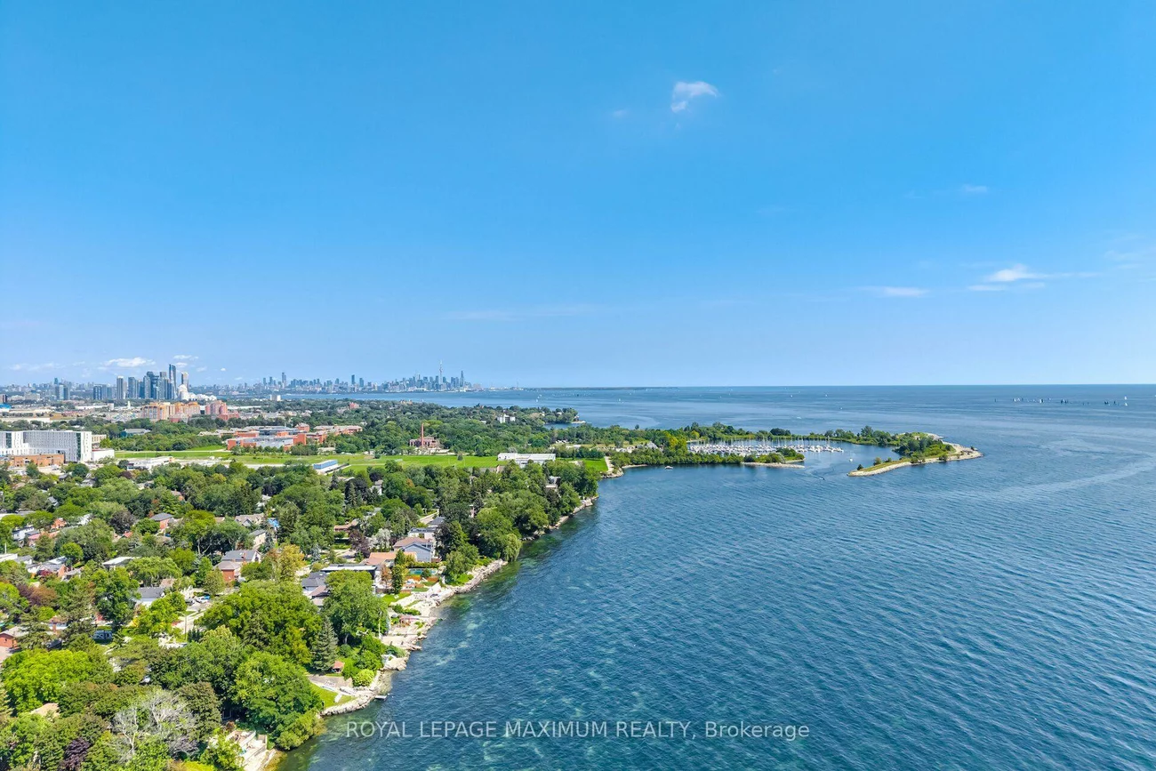 11, Park, Long Branch, Toronto