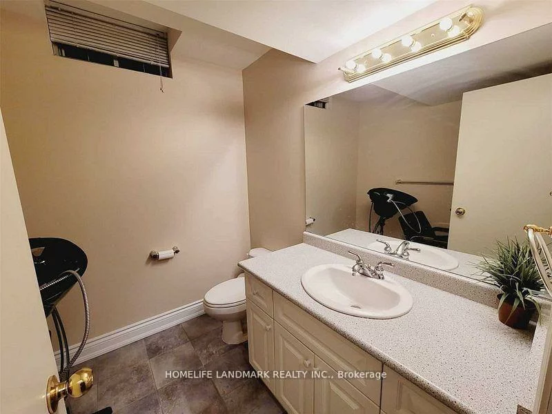 274, Falstaff, Maple Leaf, Toronto