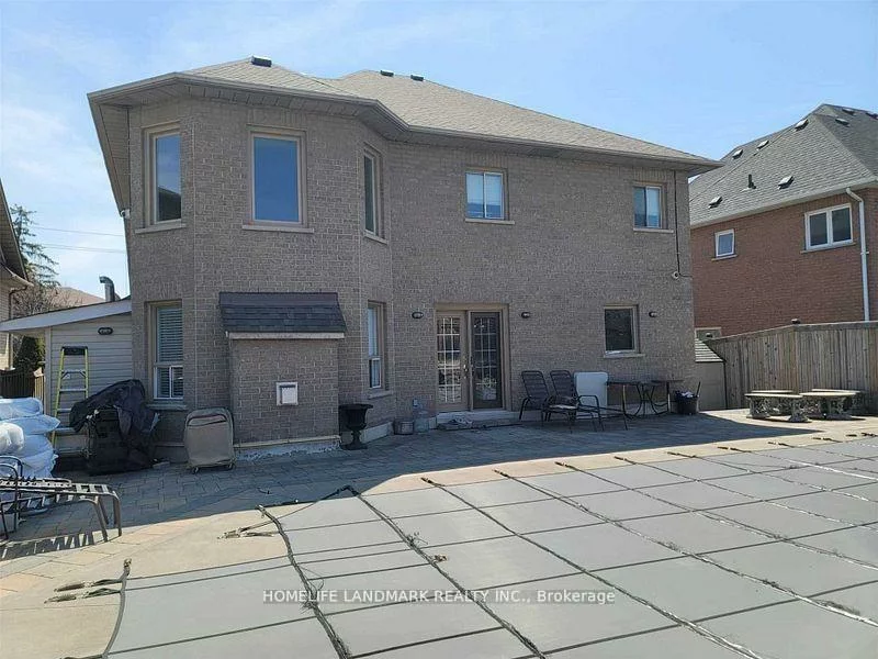 274, Falstaff, Maple Leaf, Toronto