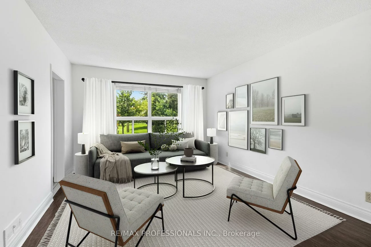 111, Wesley, Stonegate-Queensway, Toronto