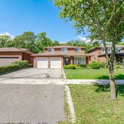 124, Stilecroft, York University Heights, Toronto
