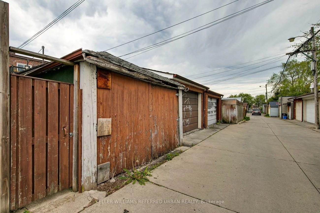 458, Concord, Dovercourt-Wallace Emerson-Junction, Toronto
