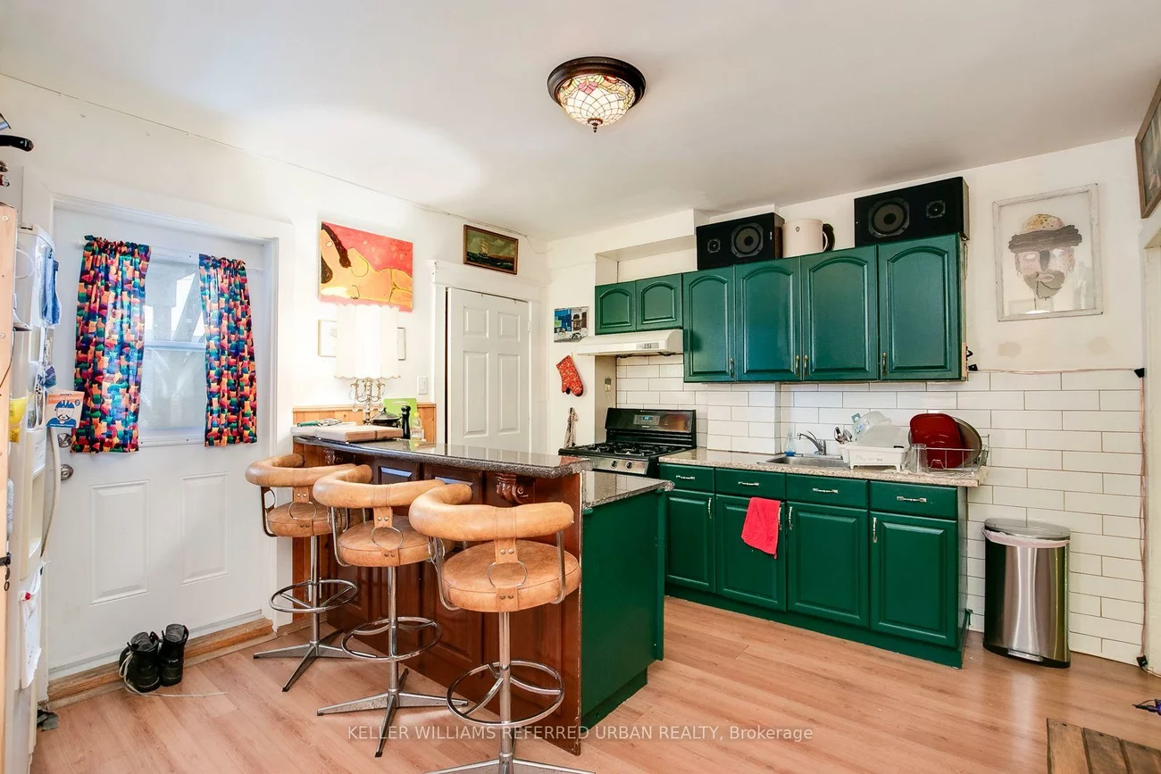 458, Concord, Dovercourt-Wallace Emerson-Junction, Toronto