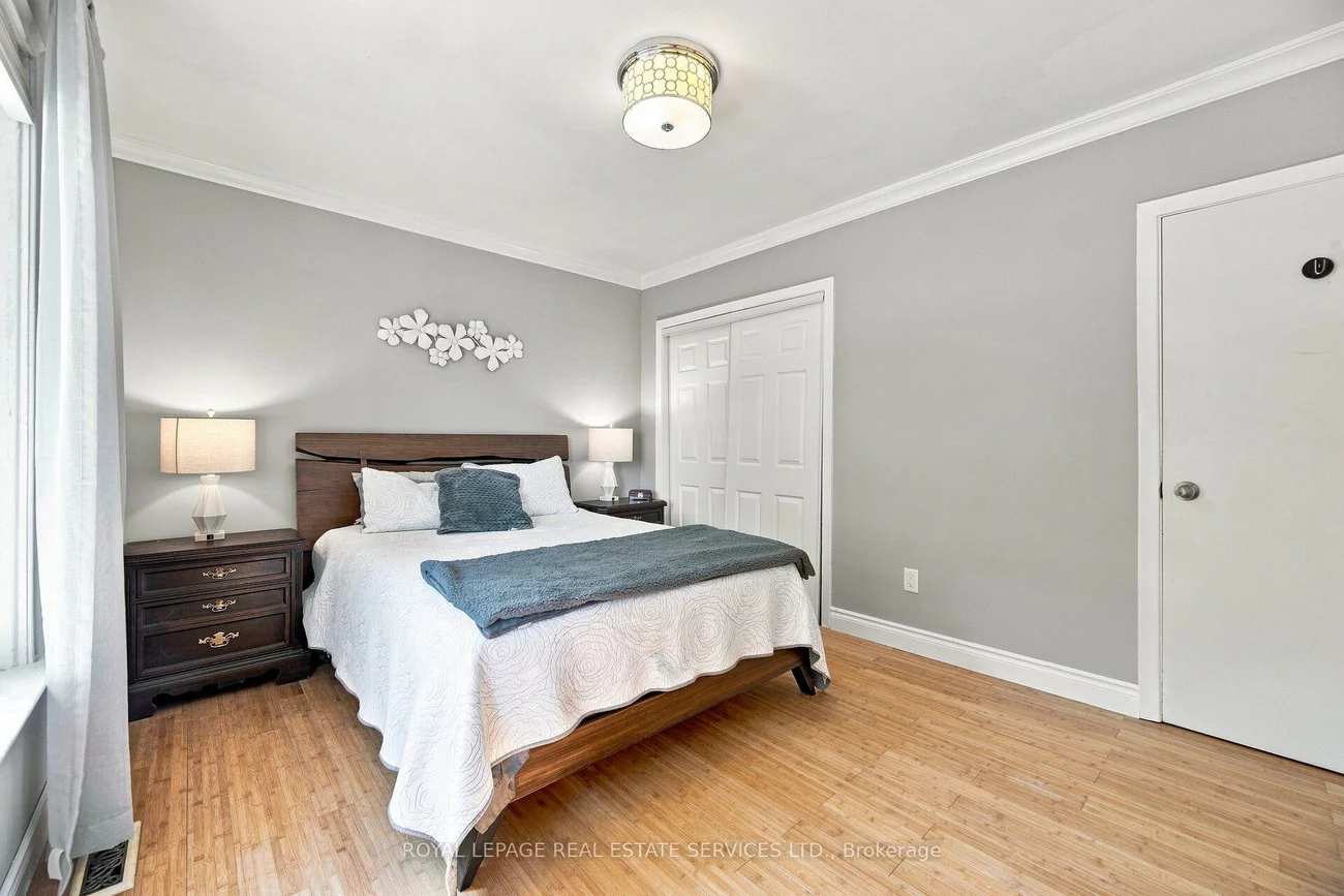 15, Velma, Stonegate-Queensway, Toronto