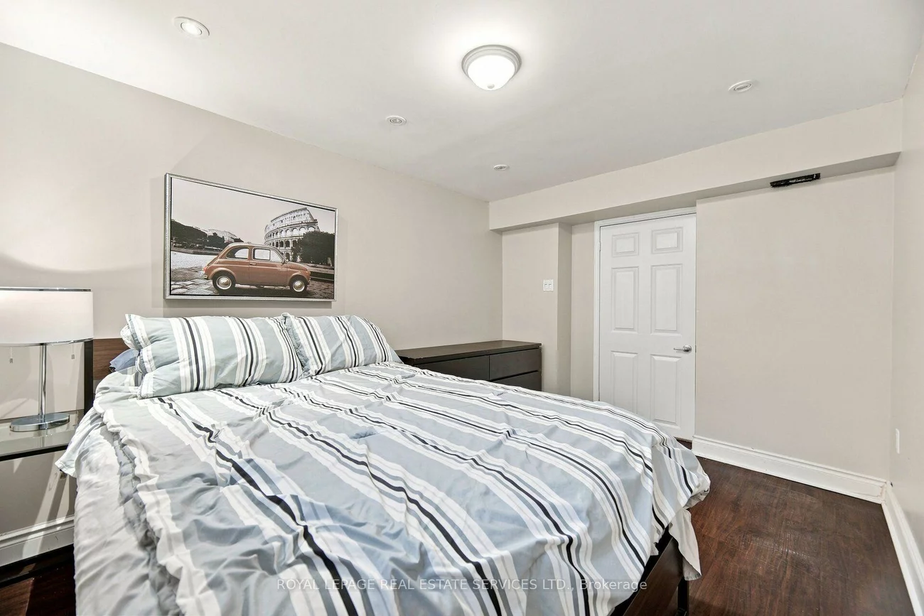 15, Velma, Stonegate-Queensway, Toronto
