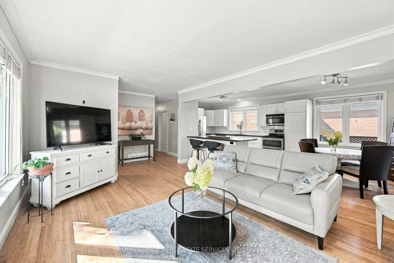 15, Velma, Stonegate-Queensway, Toronto