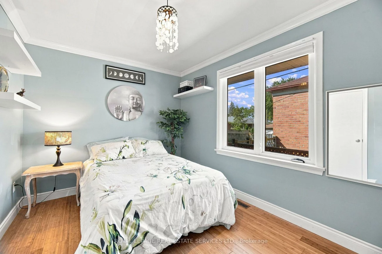 15, Velma, Stonegate-Queensway, Toronto