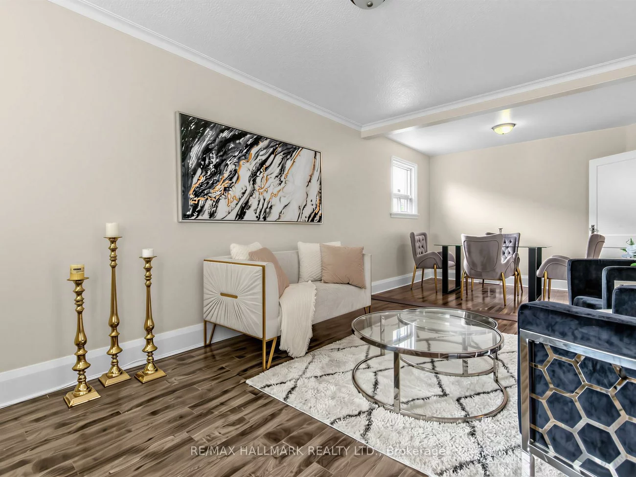 38, Ypres, Keelesdale-Eglinton West, Toronto