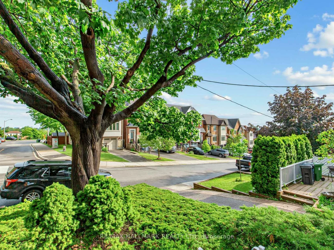 38, Ypres, Keelesdale-Eglinton West, Toronto