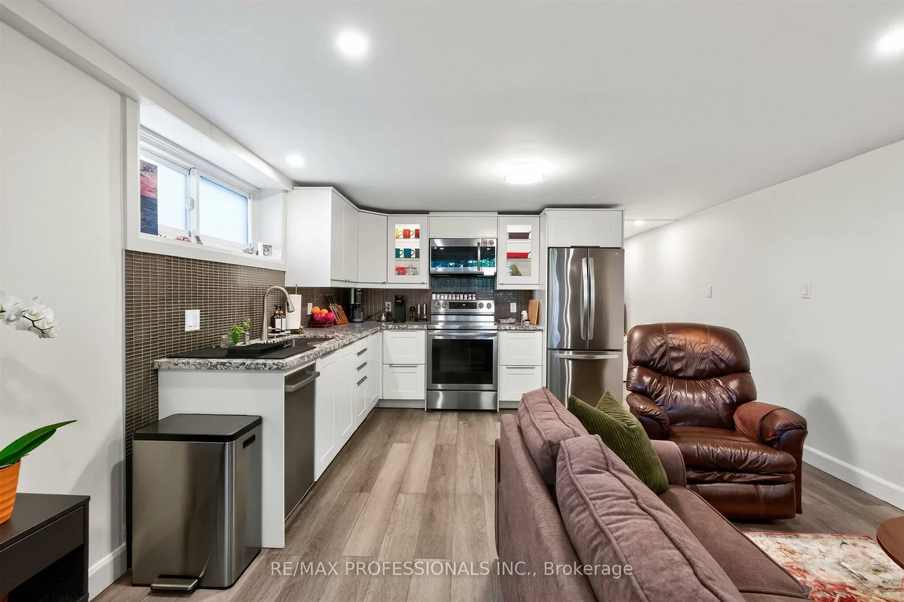 31, Long Branch, Long Branch, Toronto