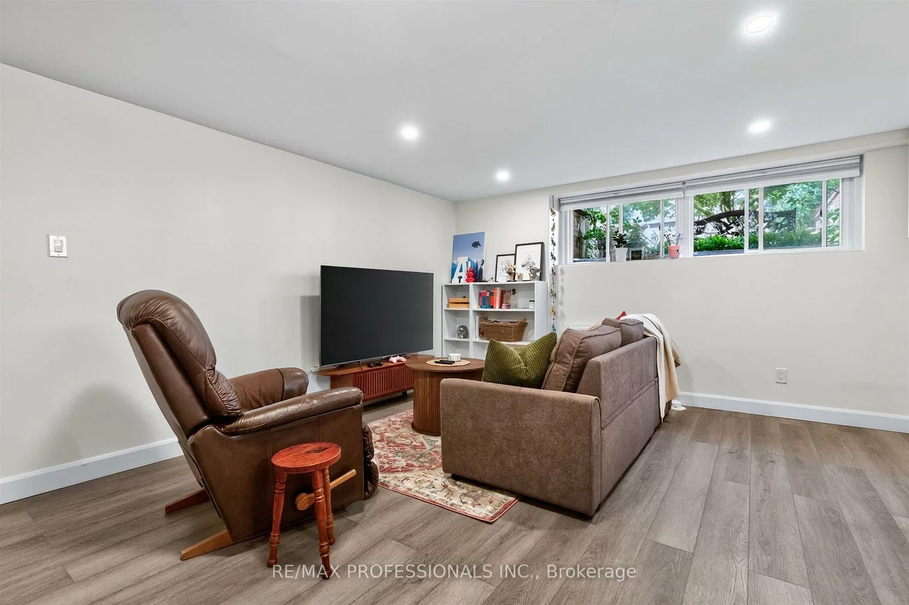 31, Long Branch, Long Branch, Toronto