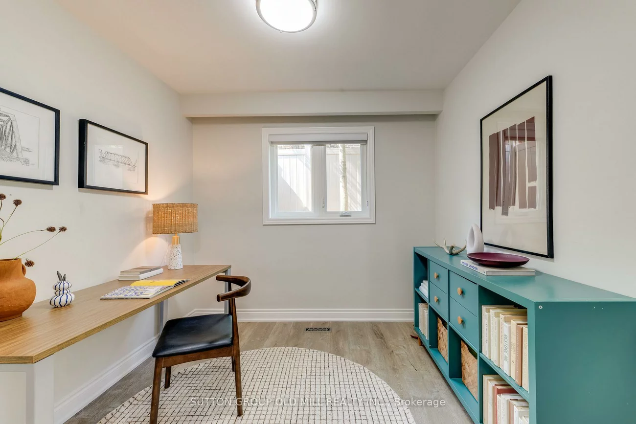 85, Bonnyview, Stonegate-Queensway, Toronto