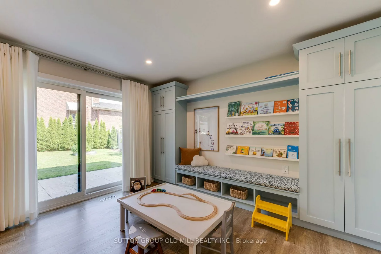 85, Bonnyview, Stonegate-Queensway, Toronto
