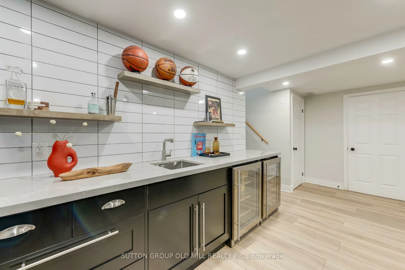 85, Bonnyview, Stonegate-Queensway, Toronto
