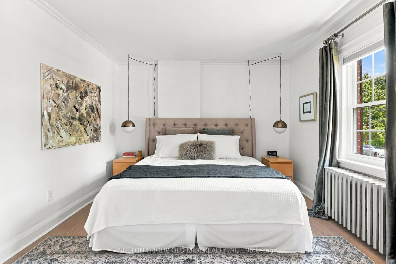 10, Queens, Mimico, Toronto