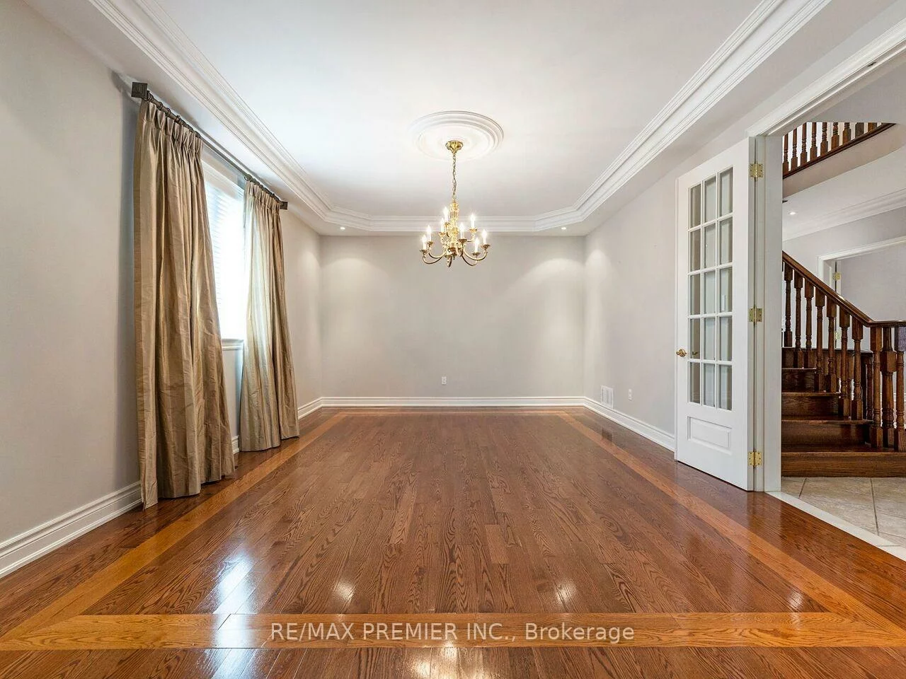 27, Gaydon, Humberlea-Pelmo Park W5, Toronto