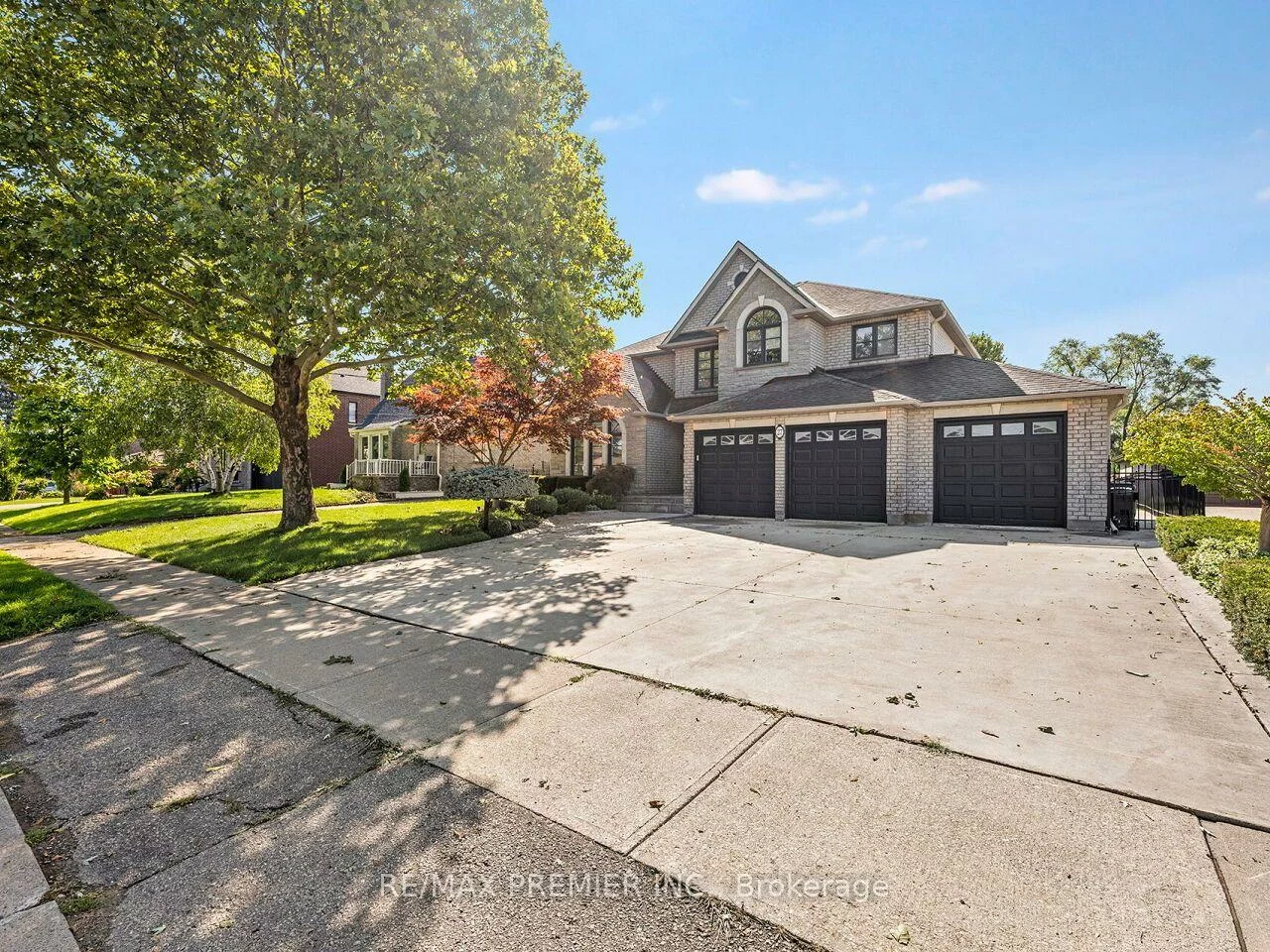 27, Gaydon, Humberlea-Pelmo Park W5, Toronto