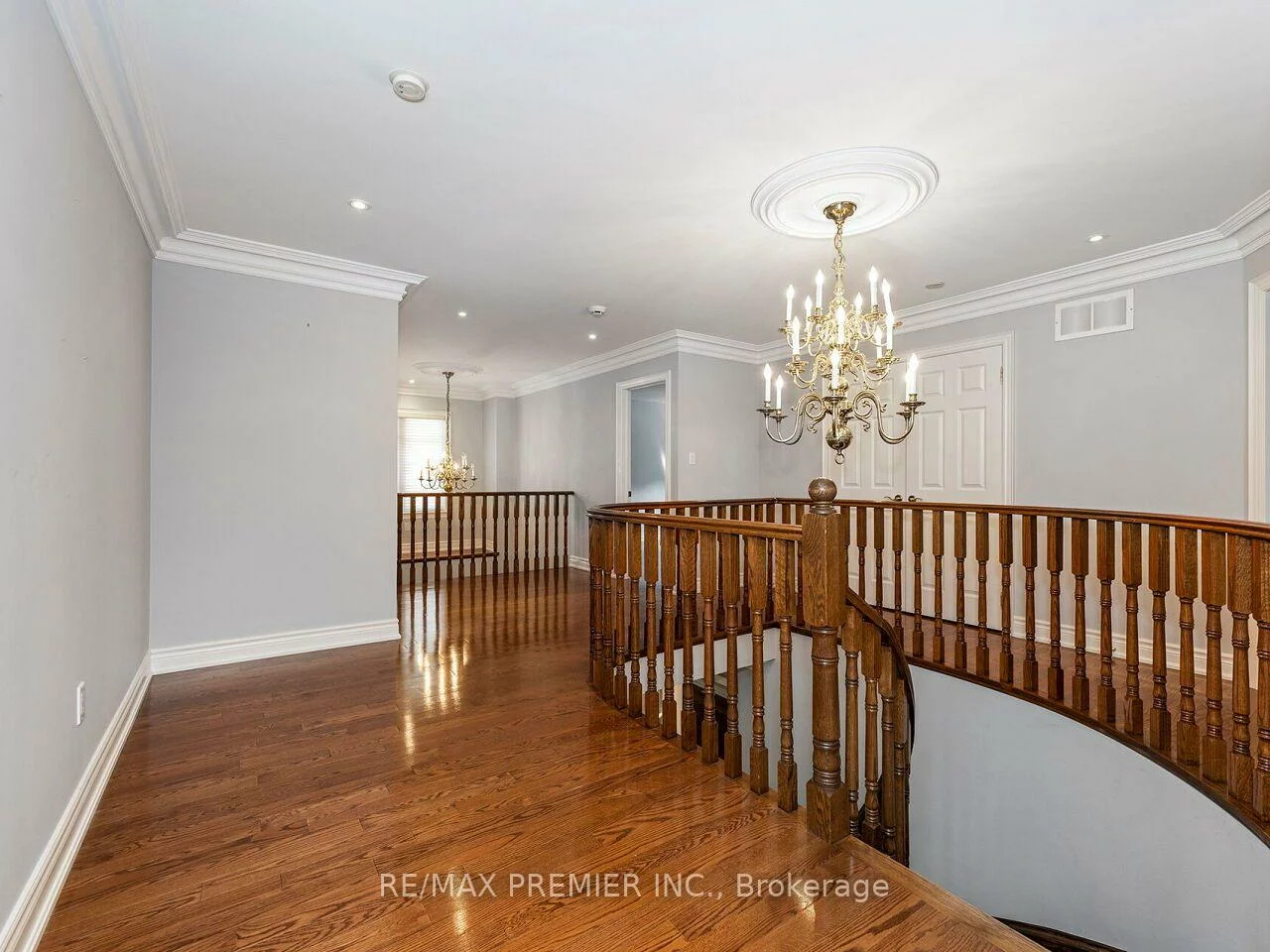27, Gaydon, Humberlea-Pelmo Park W5, Toronto