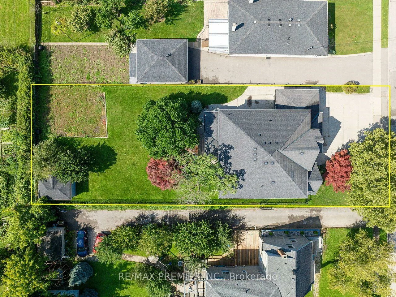 27, Gaydon, Humberlea-Pelmo Park W5, Toronto