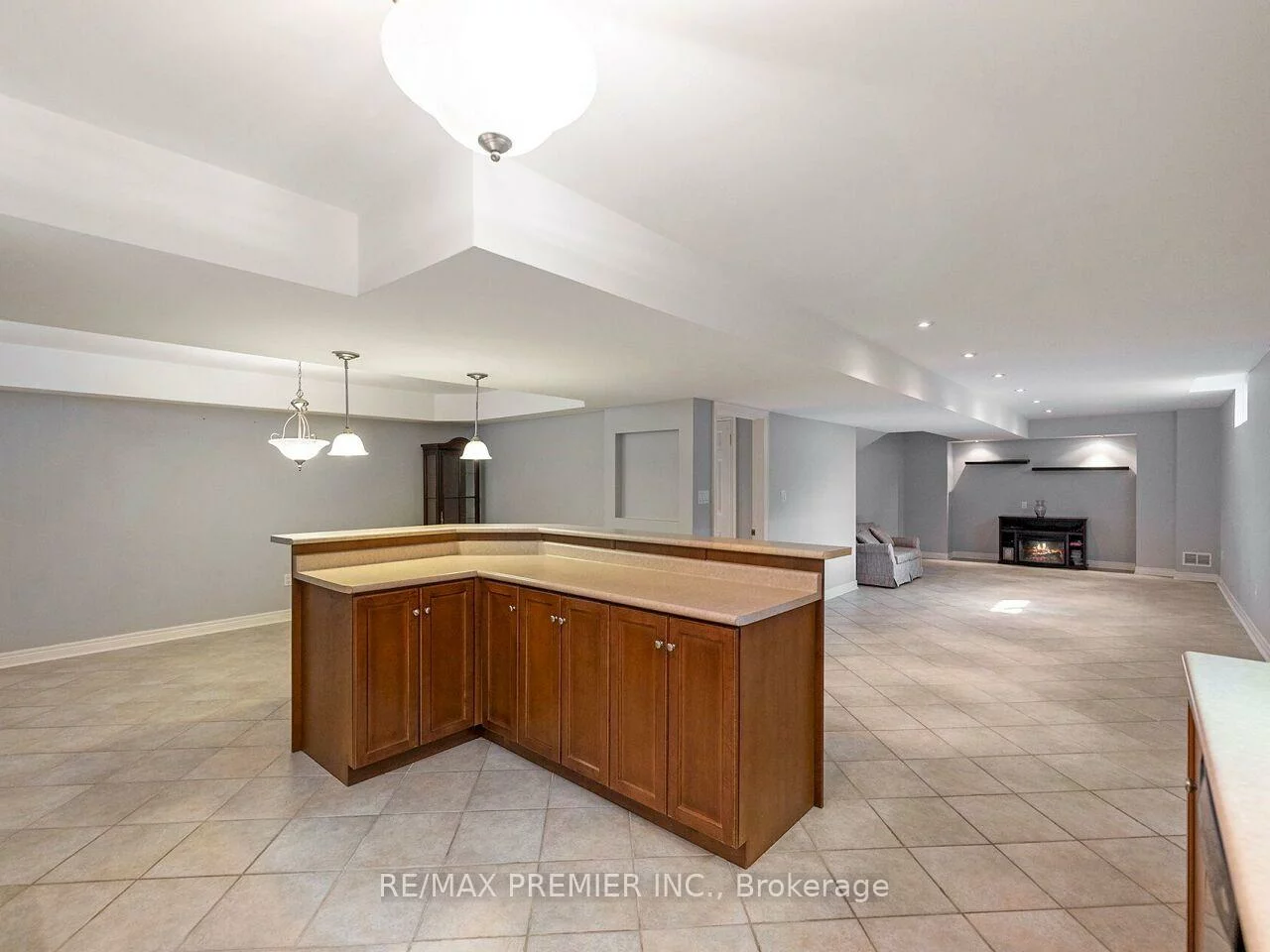 27, Gaydon, Humberlea-Pelmo Park W5, Toronto