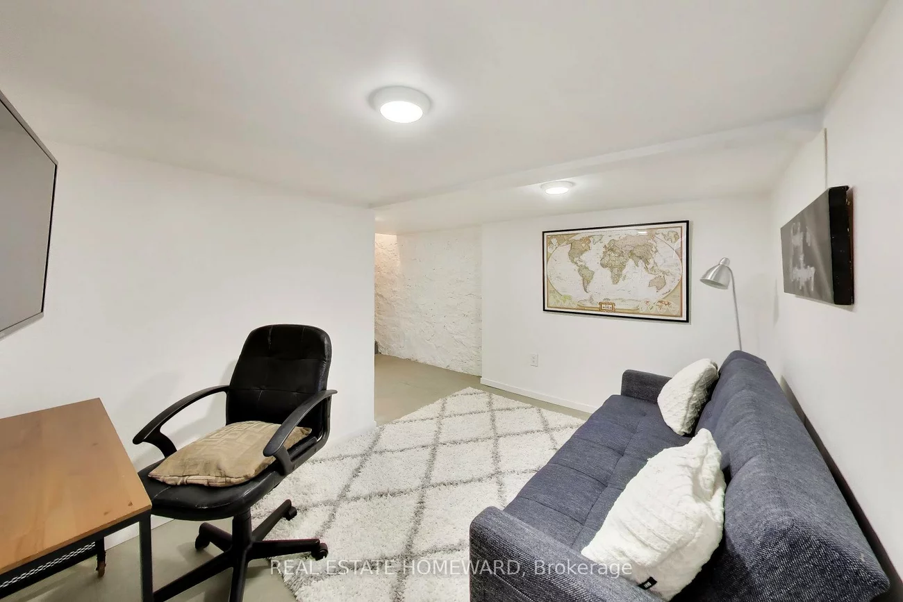 18, Britannia, Junction Area, Toronto