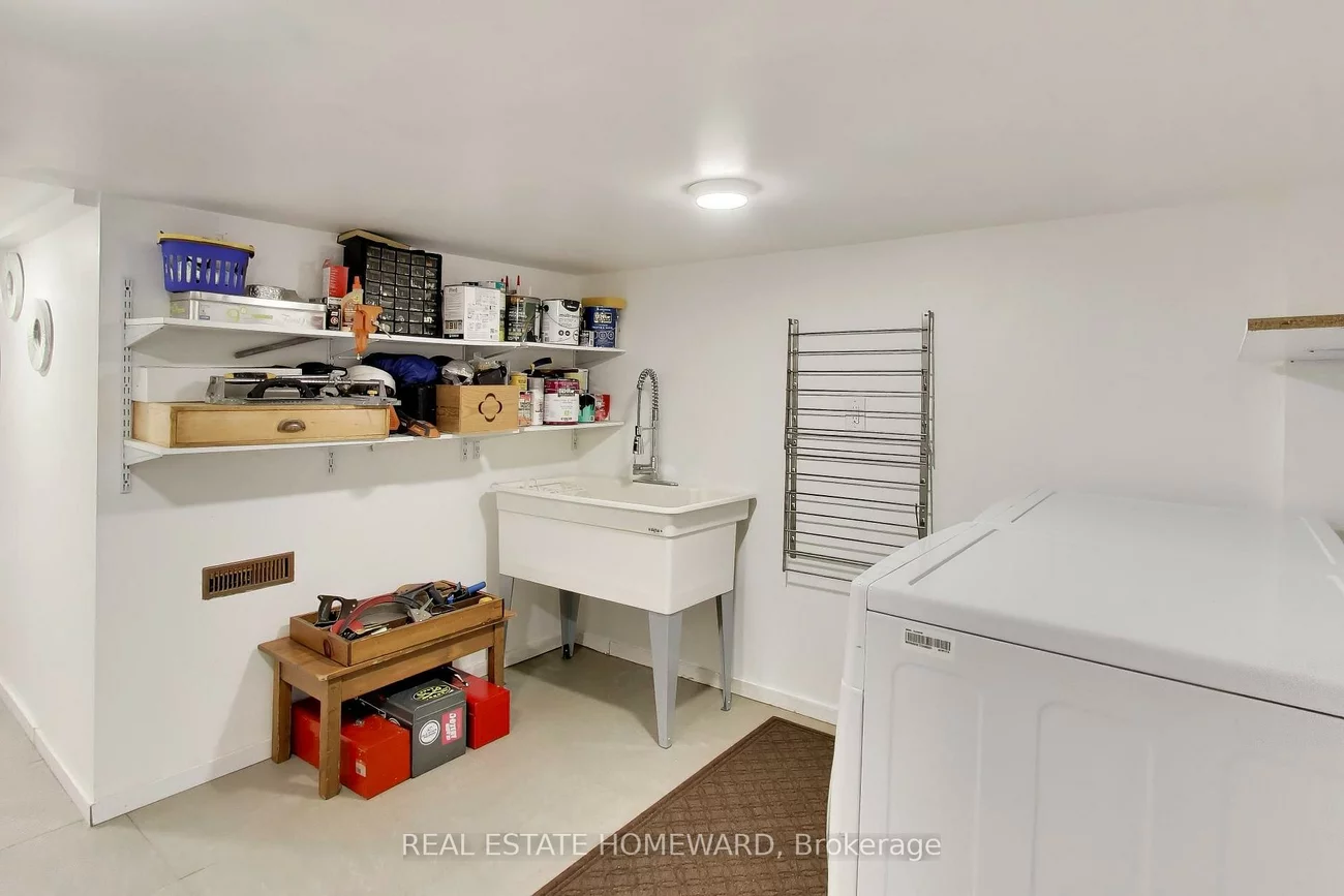 18, Britannia, Junction Area, Toronto