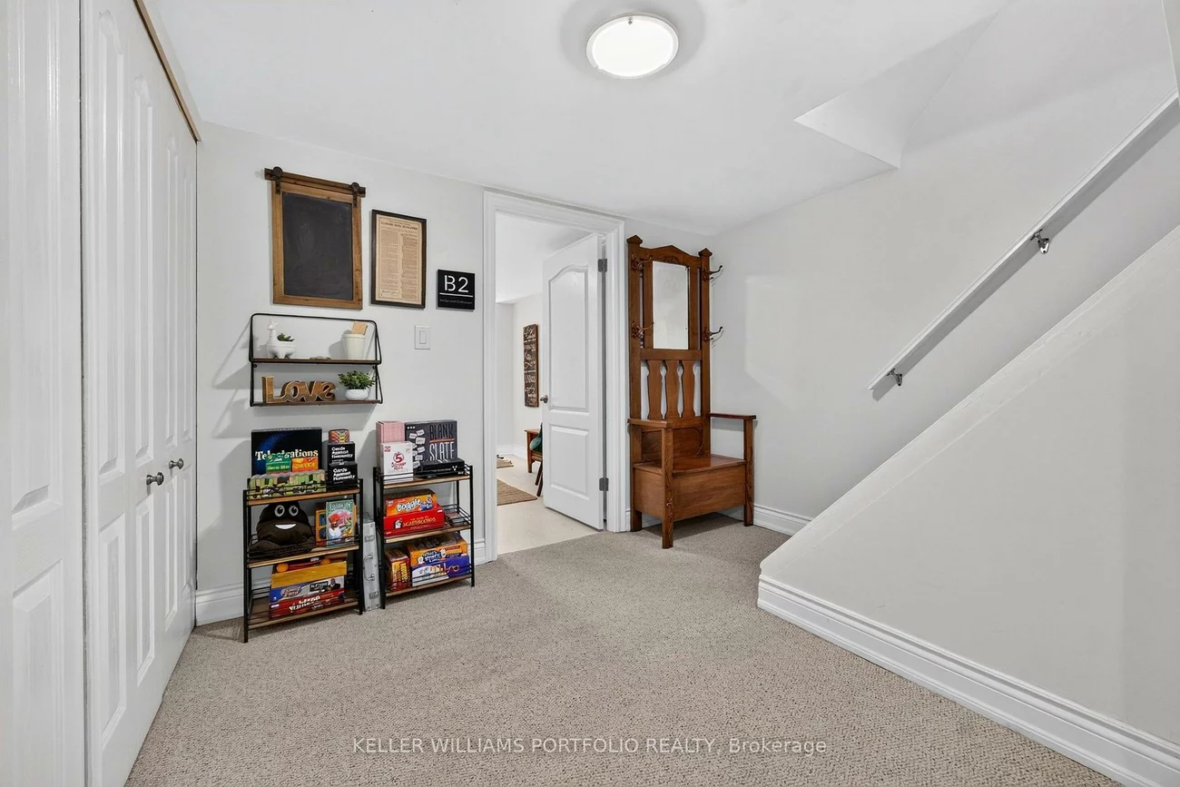 5, Northampton, Islington-City Centre West, Toronto