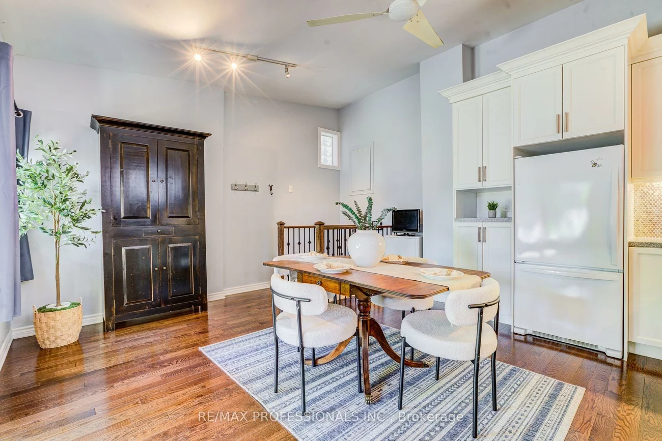 39, Rosemeade, Stonegate-Queensway, Toronto