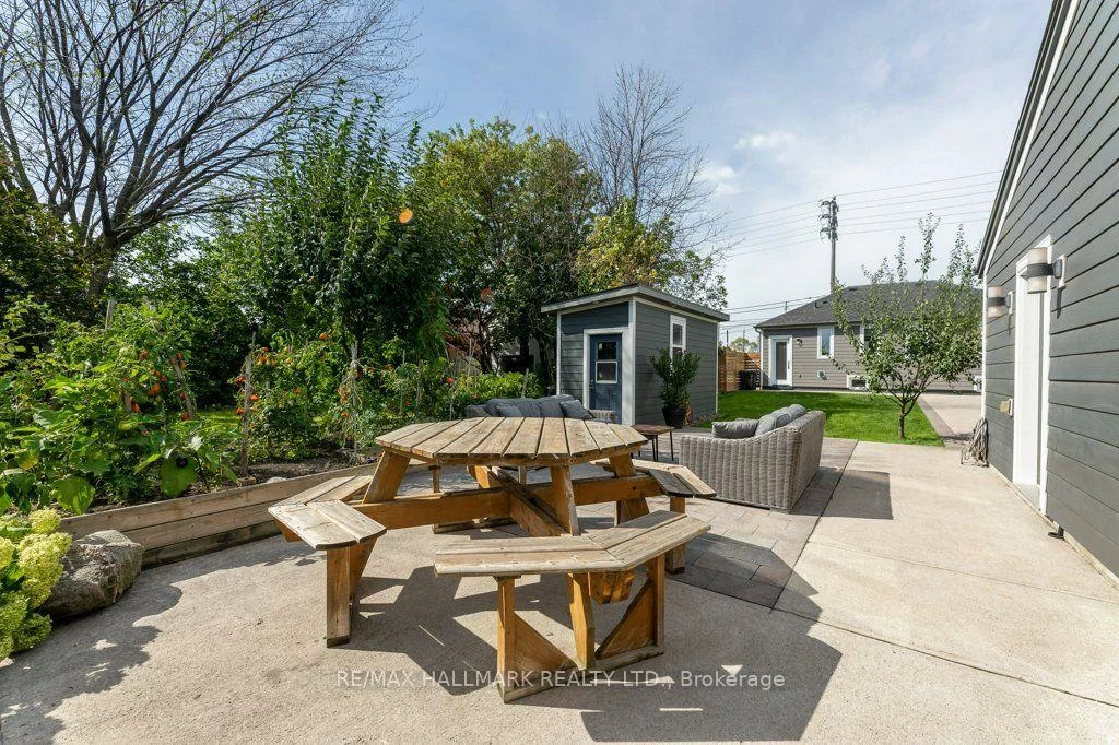 485, Evans, Alderwood, Toronto