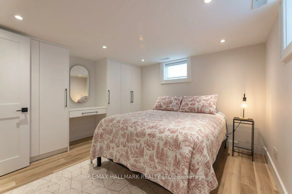 485, Evans, Alderwood, Toronto