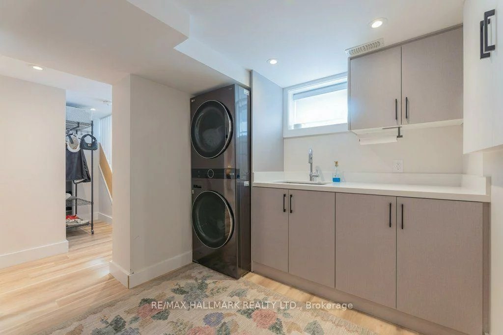 485, Evans, Alderwood, Toronto