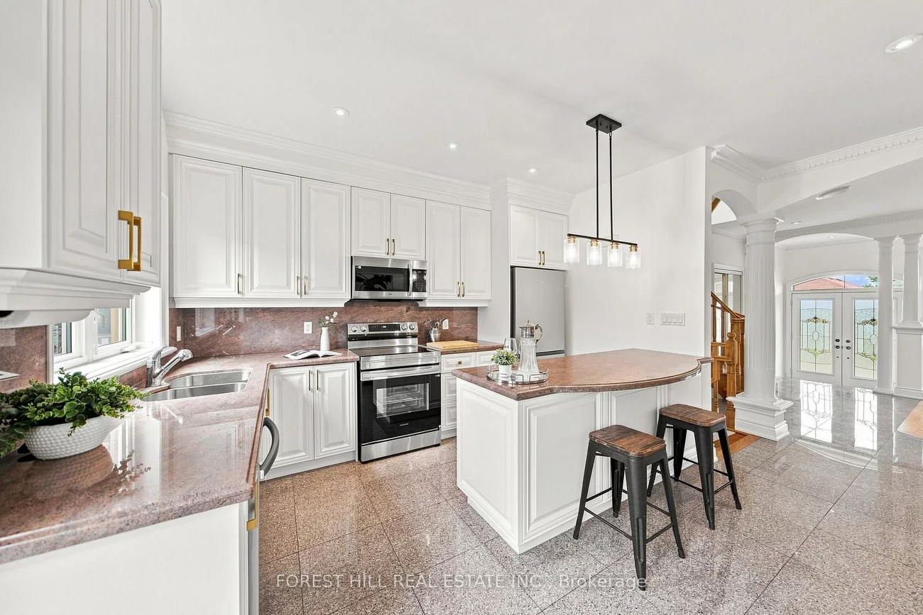 1006, Briar Hill, Briar Hill-Belgravia, Toronto
