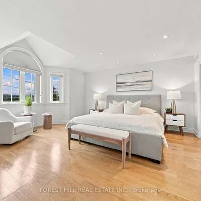 1006, Briar Hill, Briar Hill-Belgravia, Toronto