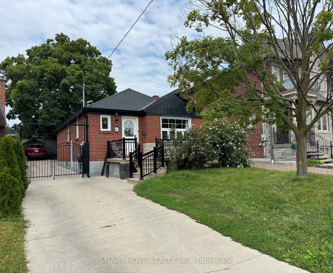 66, Beechborough, Beechborough-Greenbrook, Toronto