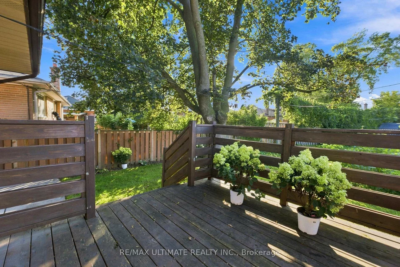130, Thistle Down, Thistletown-Beaumonde Heights, Toronto