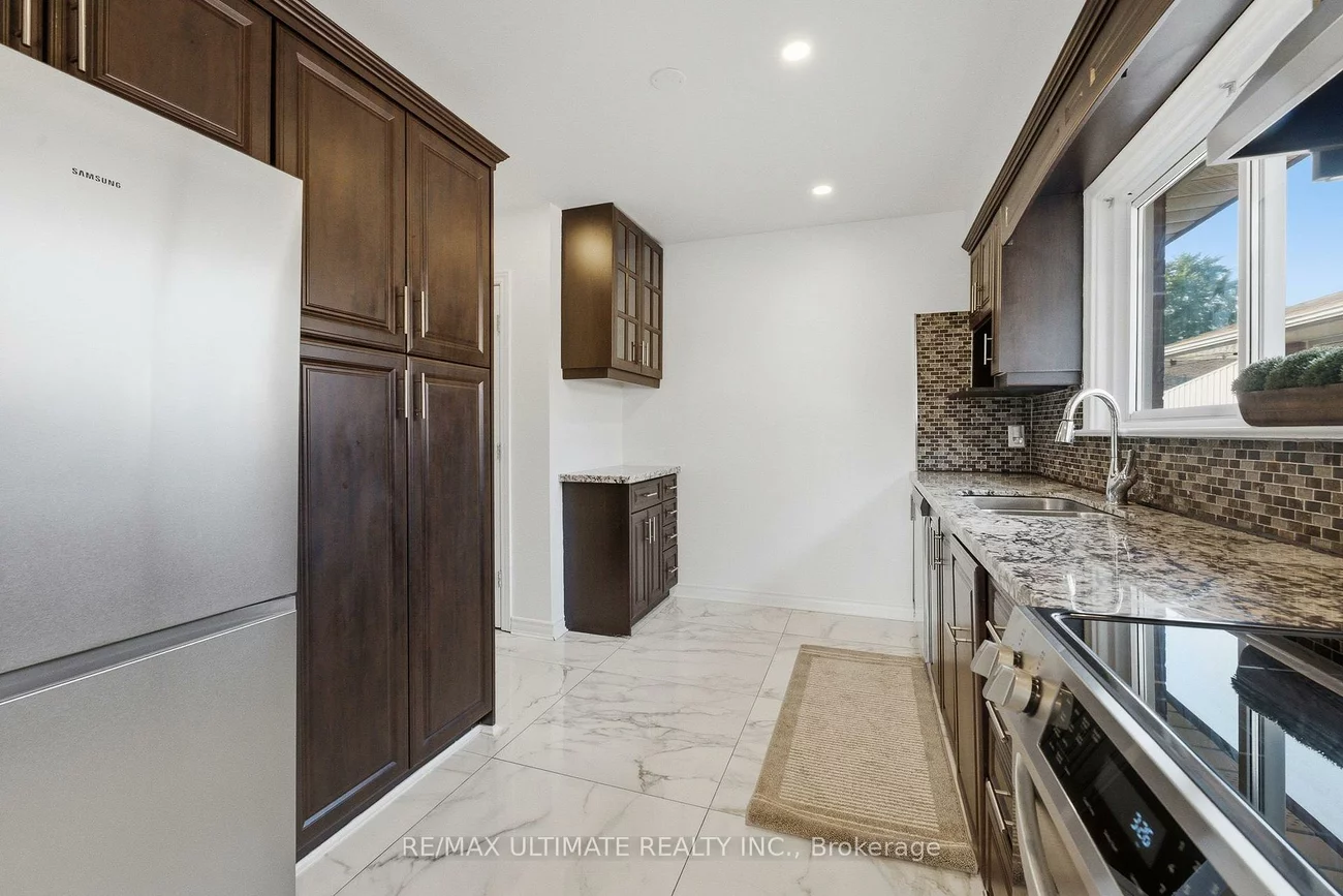 130, Thistle Down, Thistletown-Beaumonde Heights, Toronto