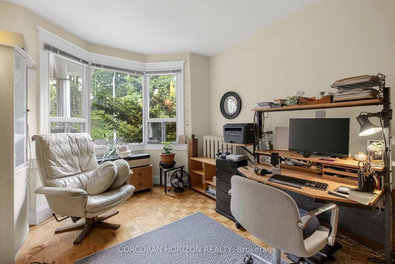 355, Parkside, High Park-Swansea, Toronto
