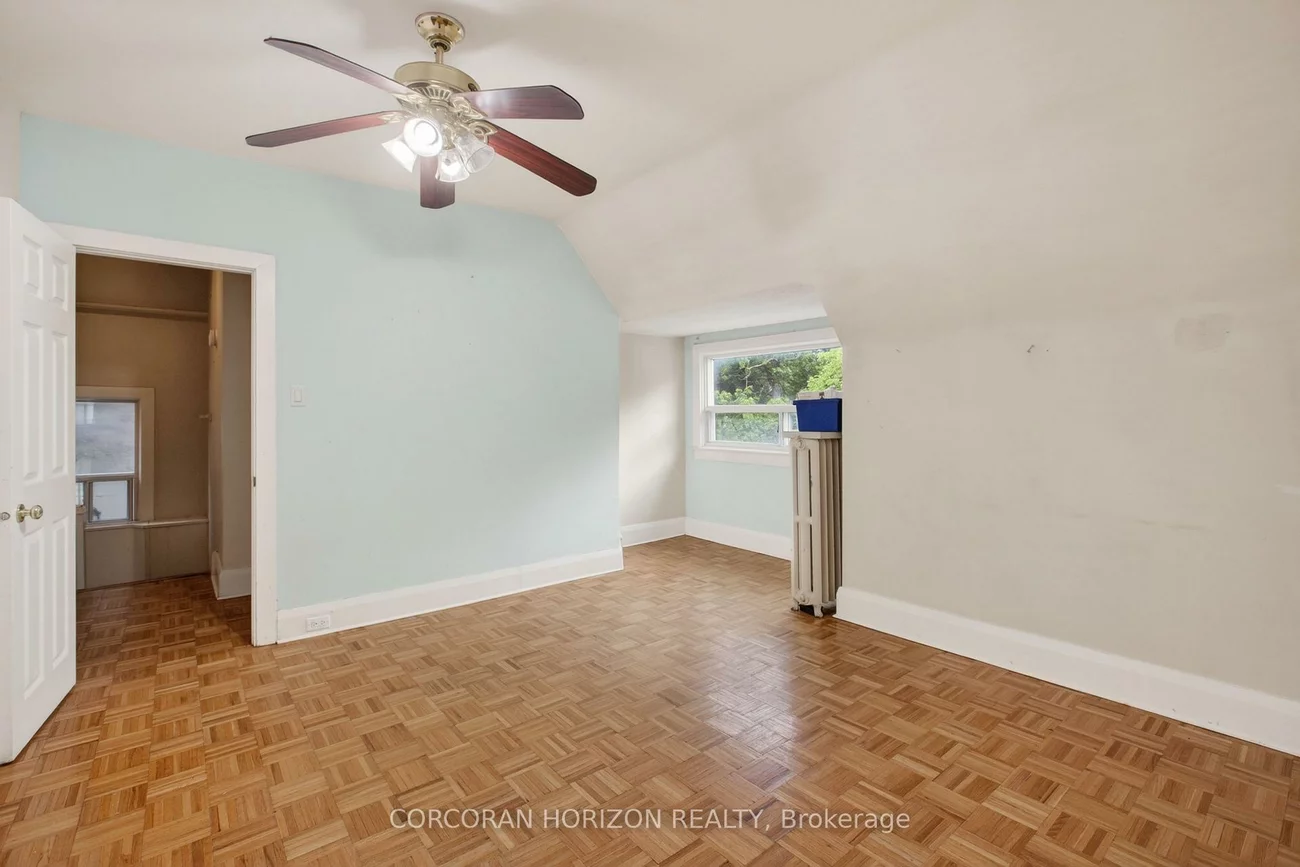 355, Parkside, High Park-Swansea, Toronto