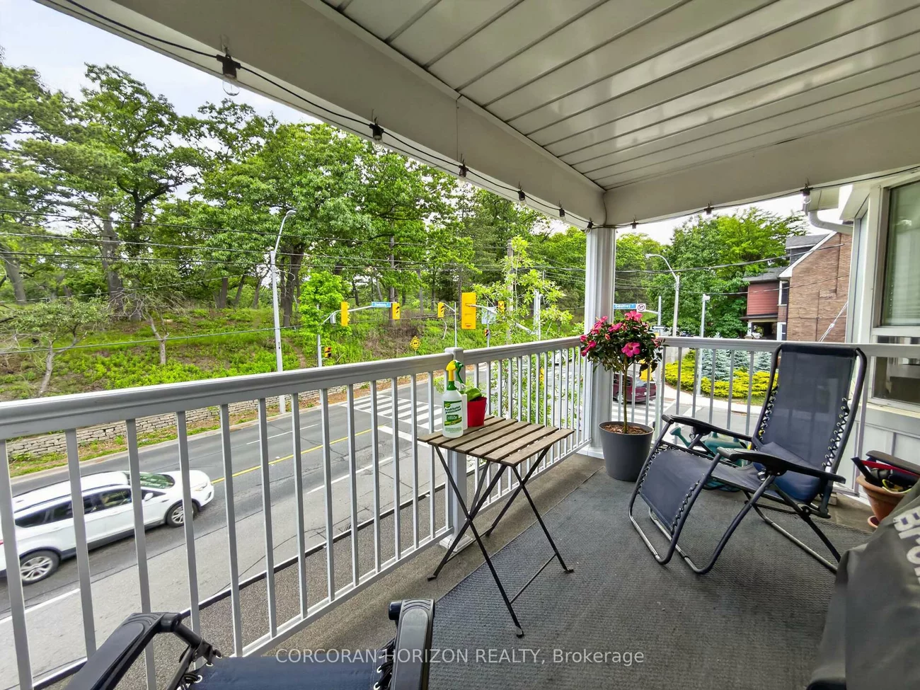 355, Parkside, High Park-Swansea, Toronto