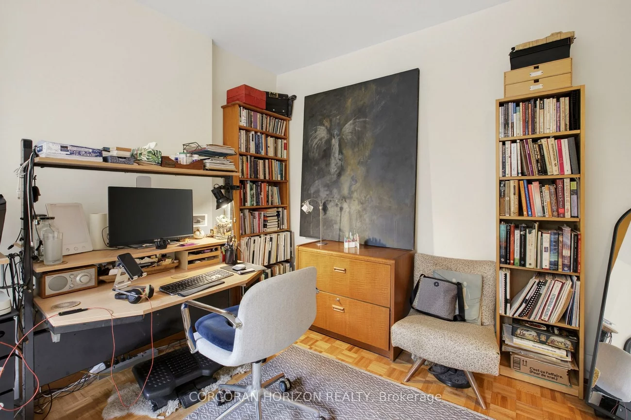 355, Parkside, High Park-Swansea, Toronto