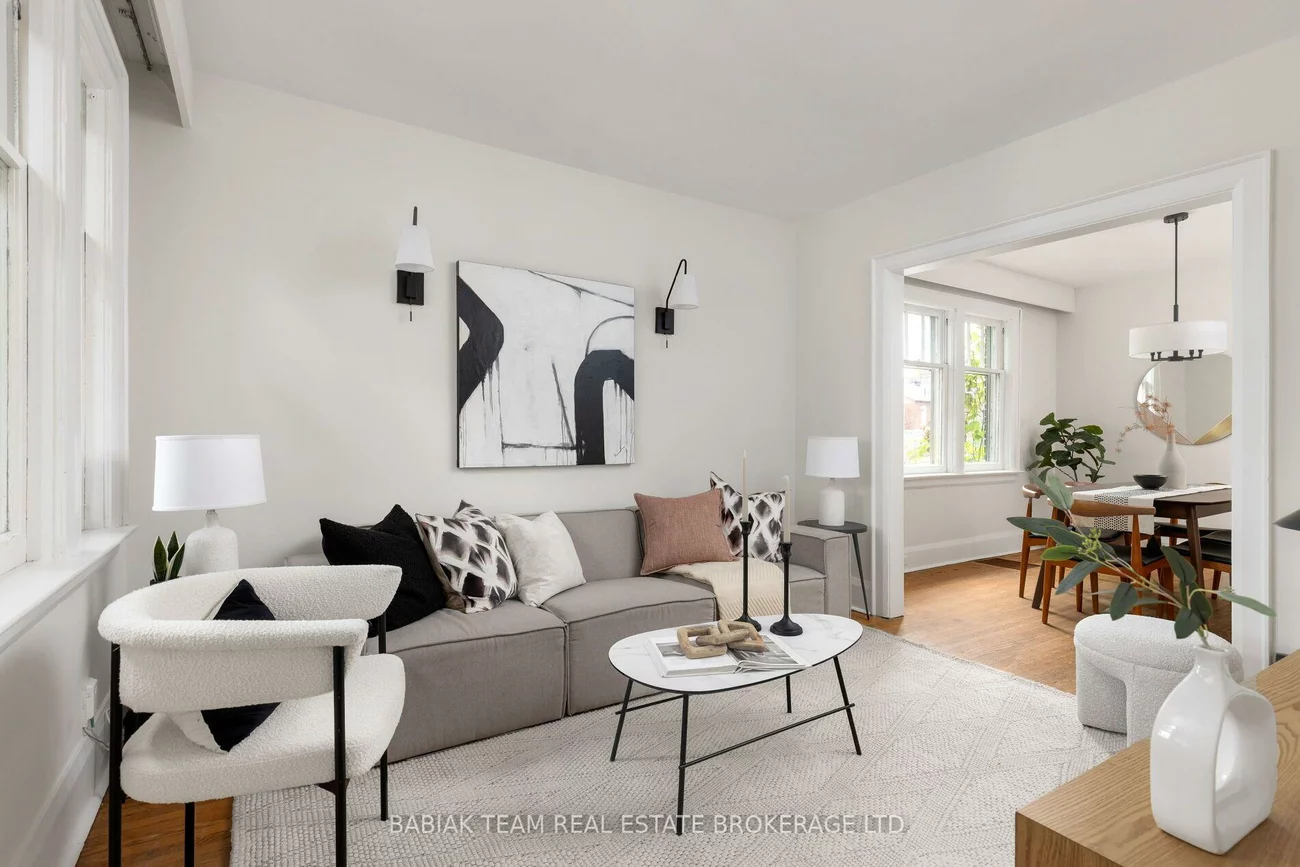1, Rambert, High Park-Swansea, Toronto