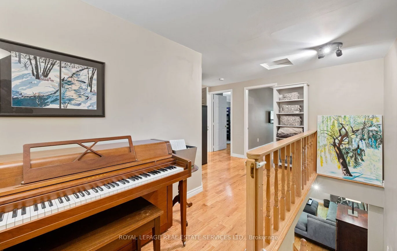613, Beresford, Runnymede-Bloor West Village, Toronto